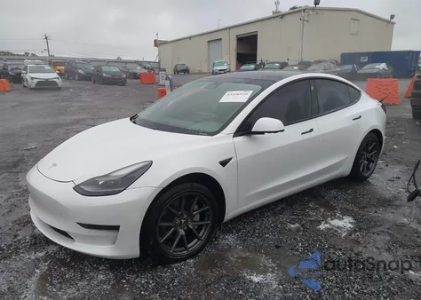 2021 Tesla Model 3 Standard Range Plus Rear-Wheel Drive from USA, damaged, VIN 5YJ3E1EA2MF913341